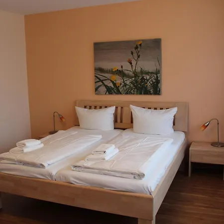 Residenz-7 *