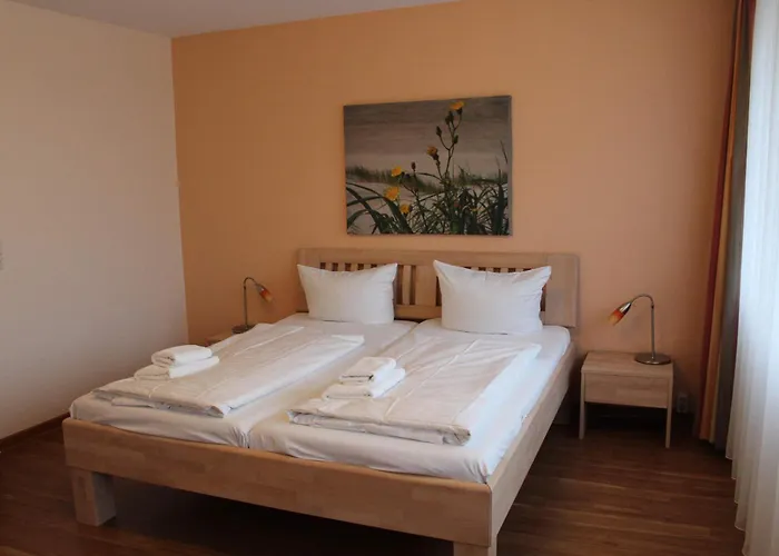 Residenz-7 *